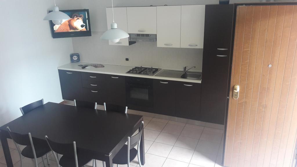 Casa Lavoro Vancanza Apartamento Castelnuovo del Garda Exterior foto