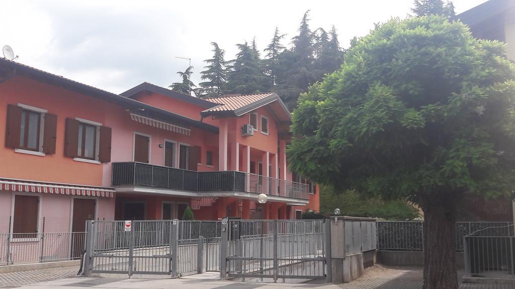 Casa Lavoro Vancanza Apartamento Castelnuovo del Garda Exterior foto